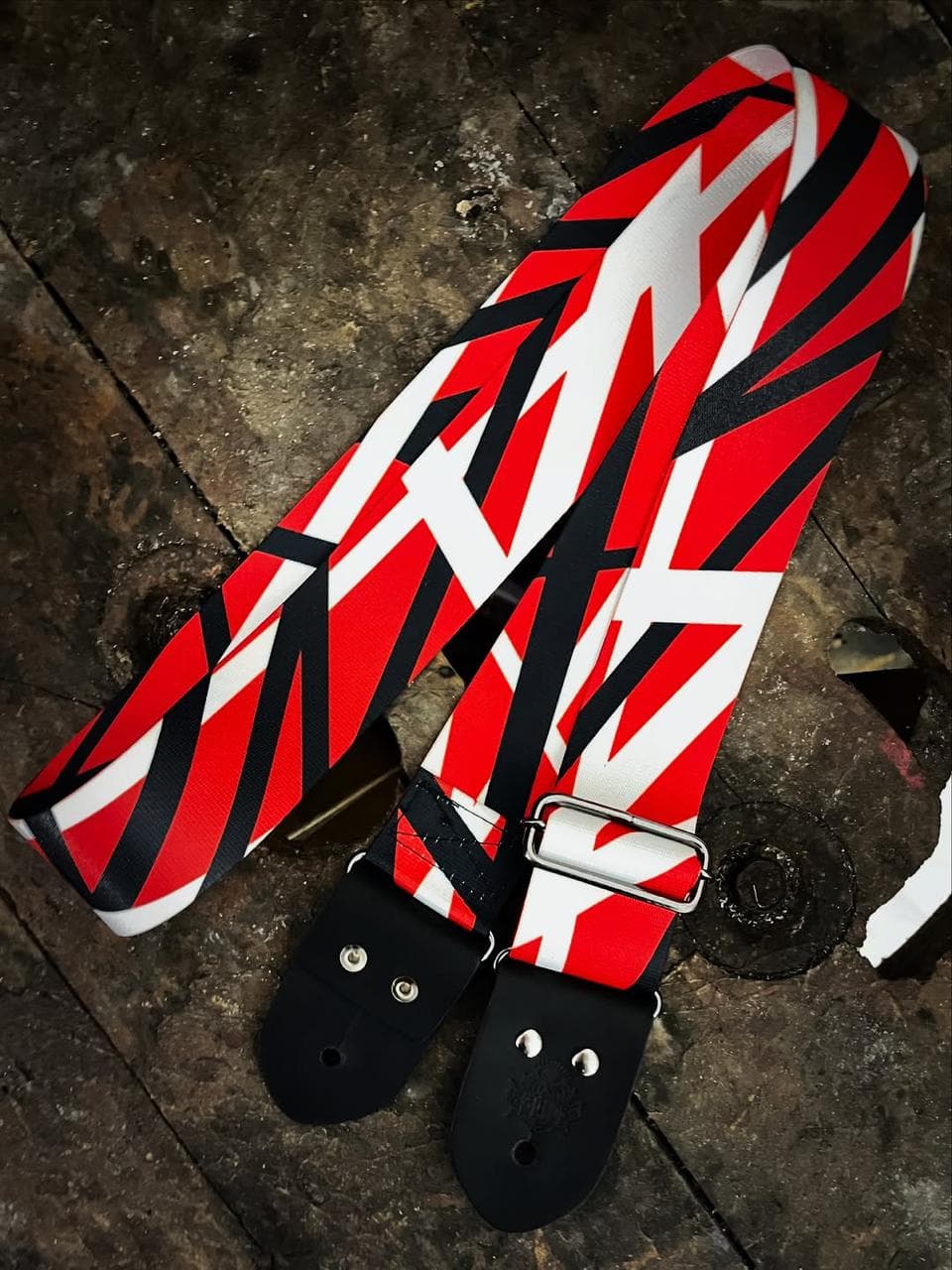Frankie Easy Guitar Strap