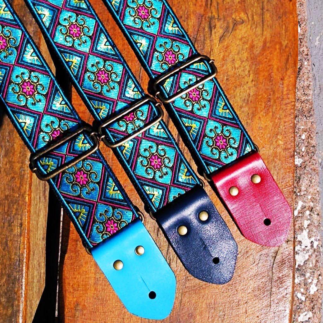 Guitar Strap Blue Lotus