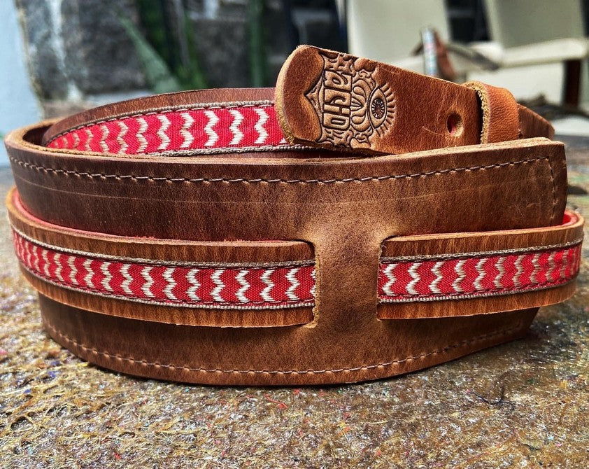 Sexy Saddle Guitar Strap Bird