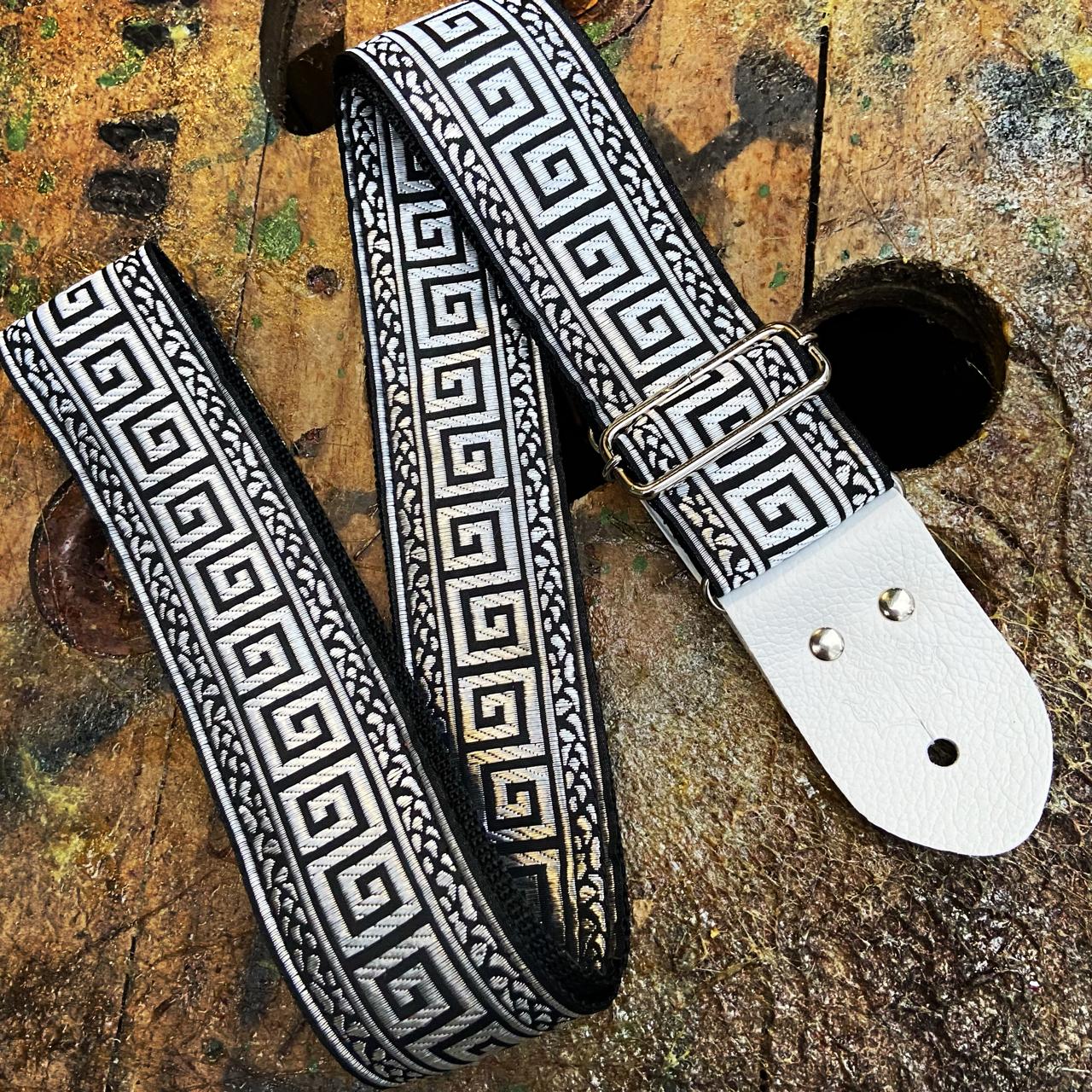 Guitar Strap Silver Horse