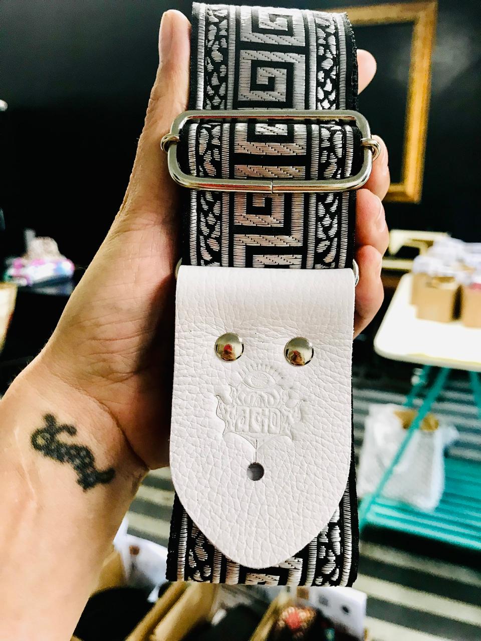 Guitar Strap Silver Horse