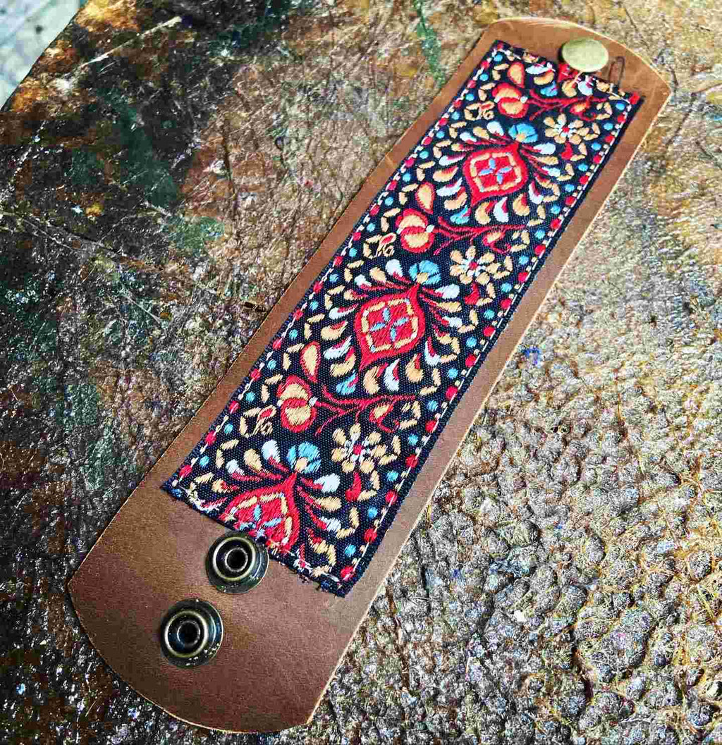 Guitar Strap Acid Bracelets Largo