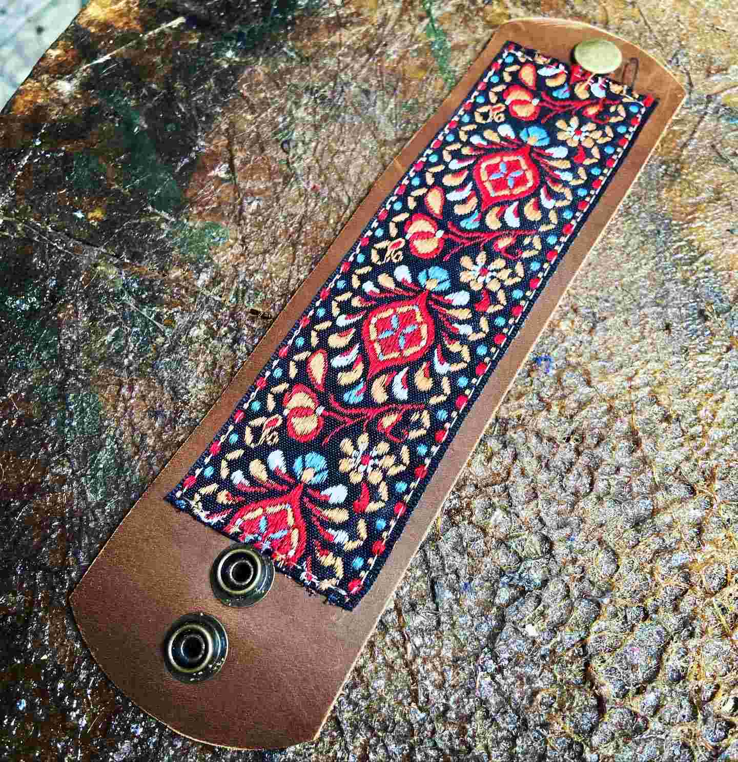 Guitar Strap Acid Bracelets Largo